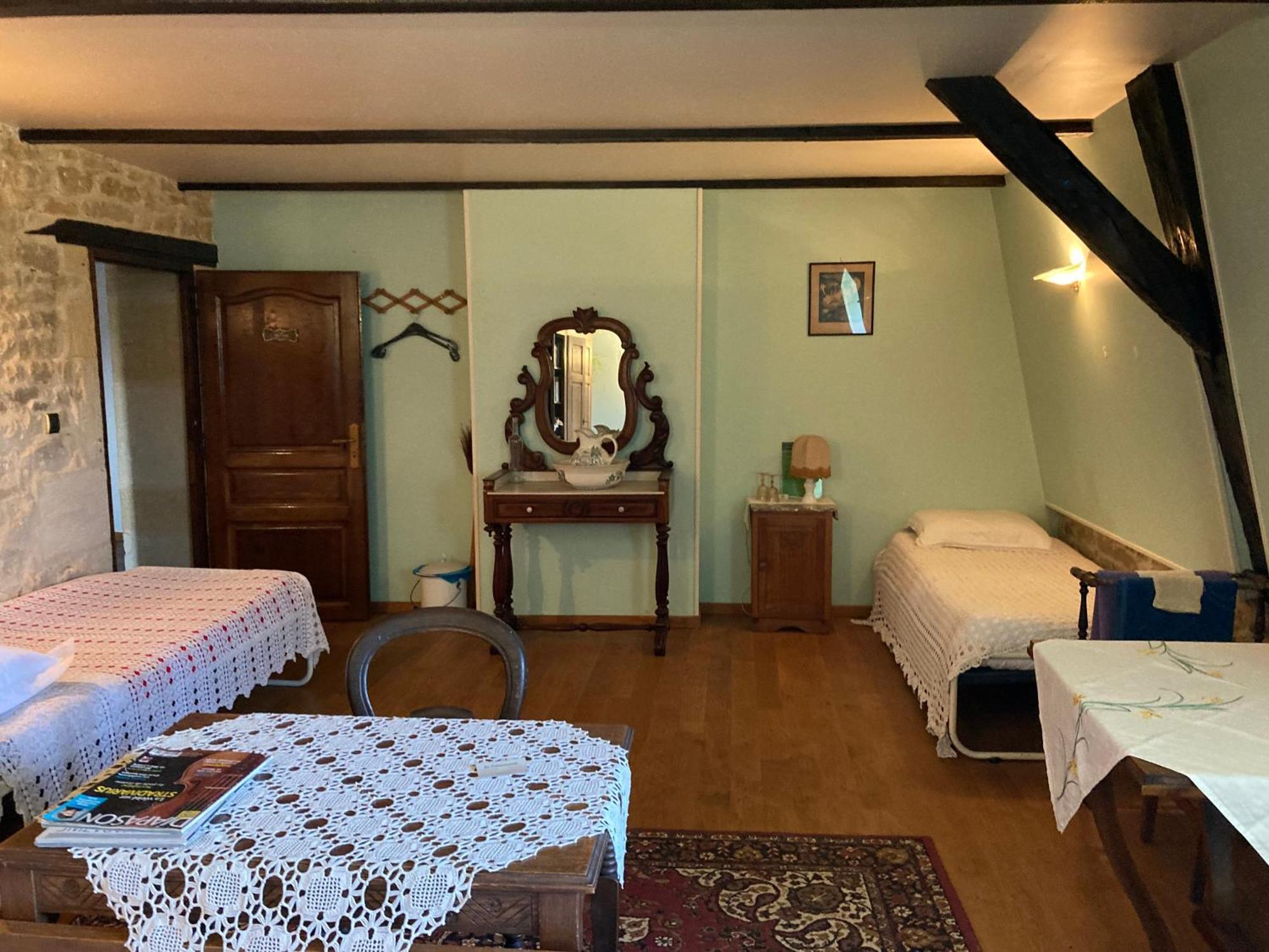 Maison Les Beaux Arts Mouzay  Екстериор снимка